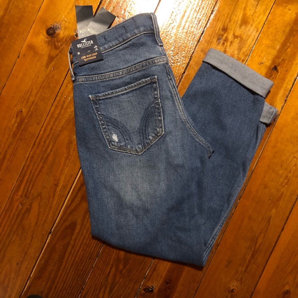 Hollister jeans NWT